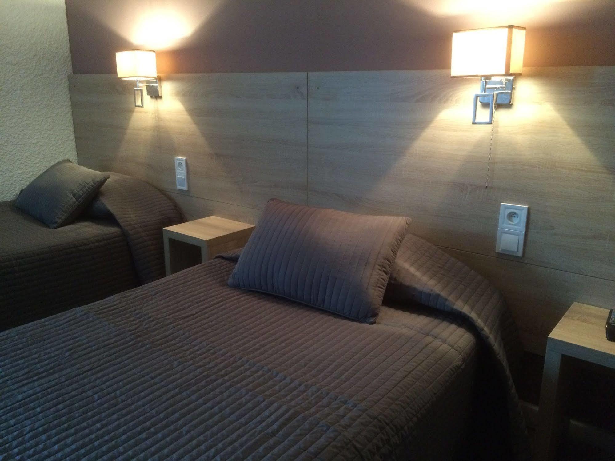 Hotel Les Tourrades Cannes Zewnętrze zdjęcie
