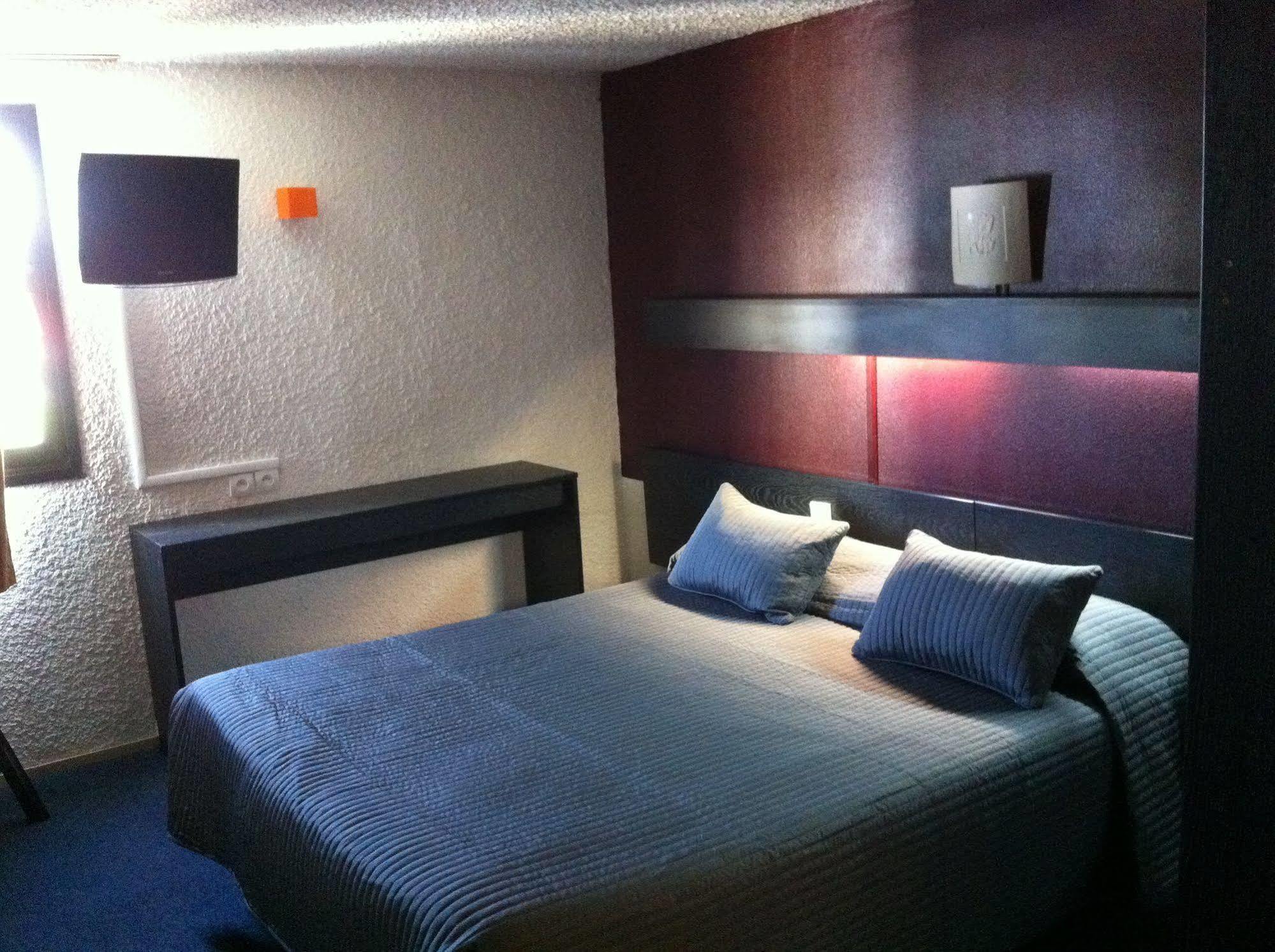 Hotel Les Tourrades Cannes Zewnętrze zdjęcie